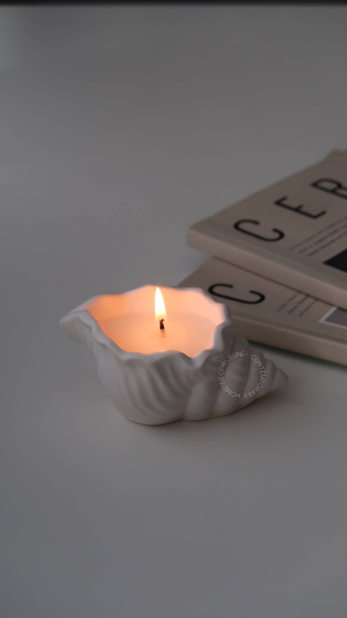 Shell candle pomegranate noir