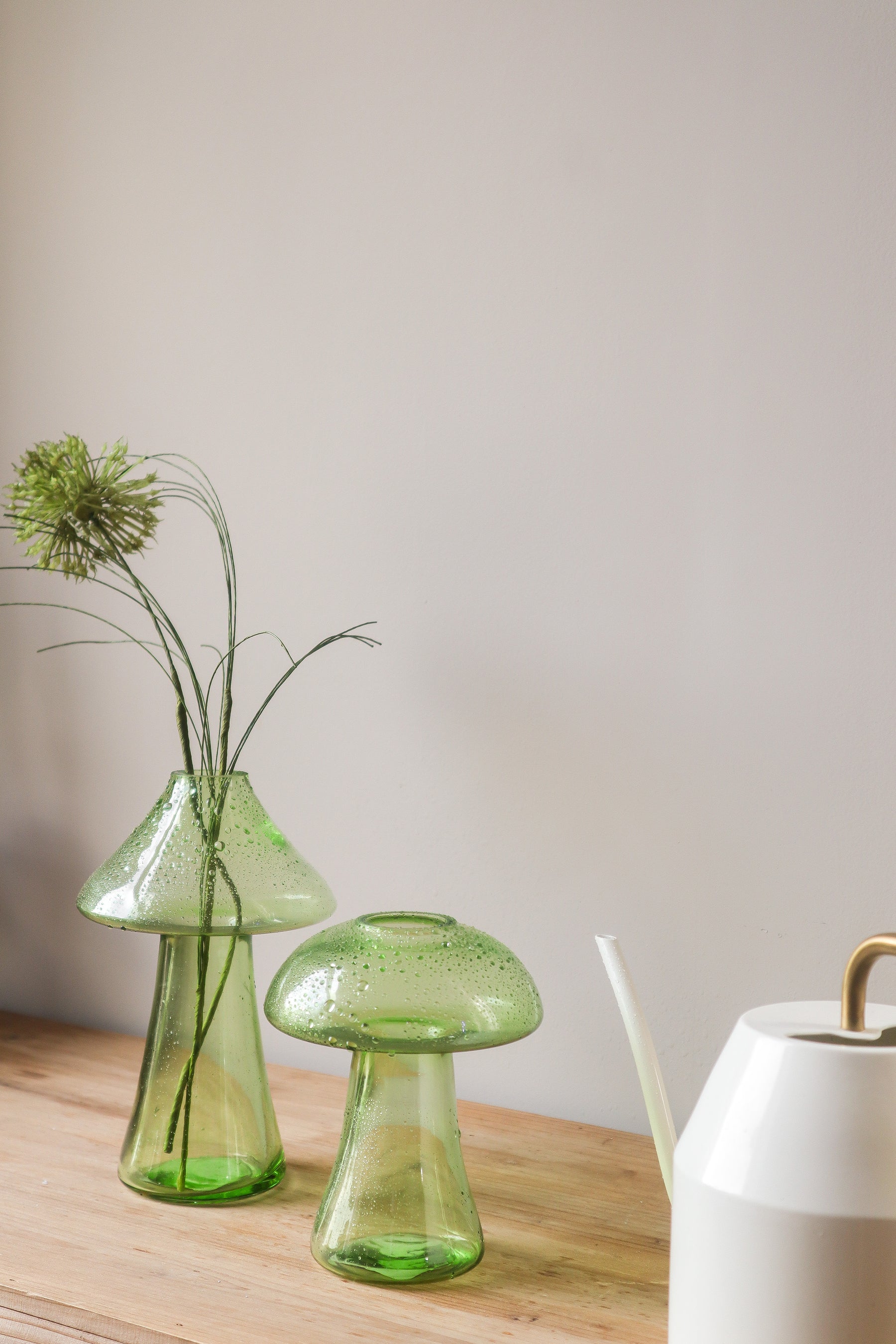 Ester Vase Green