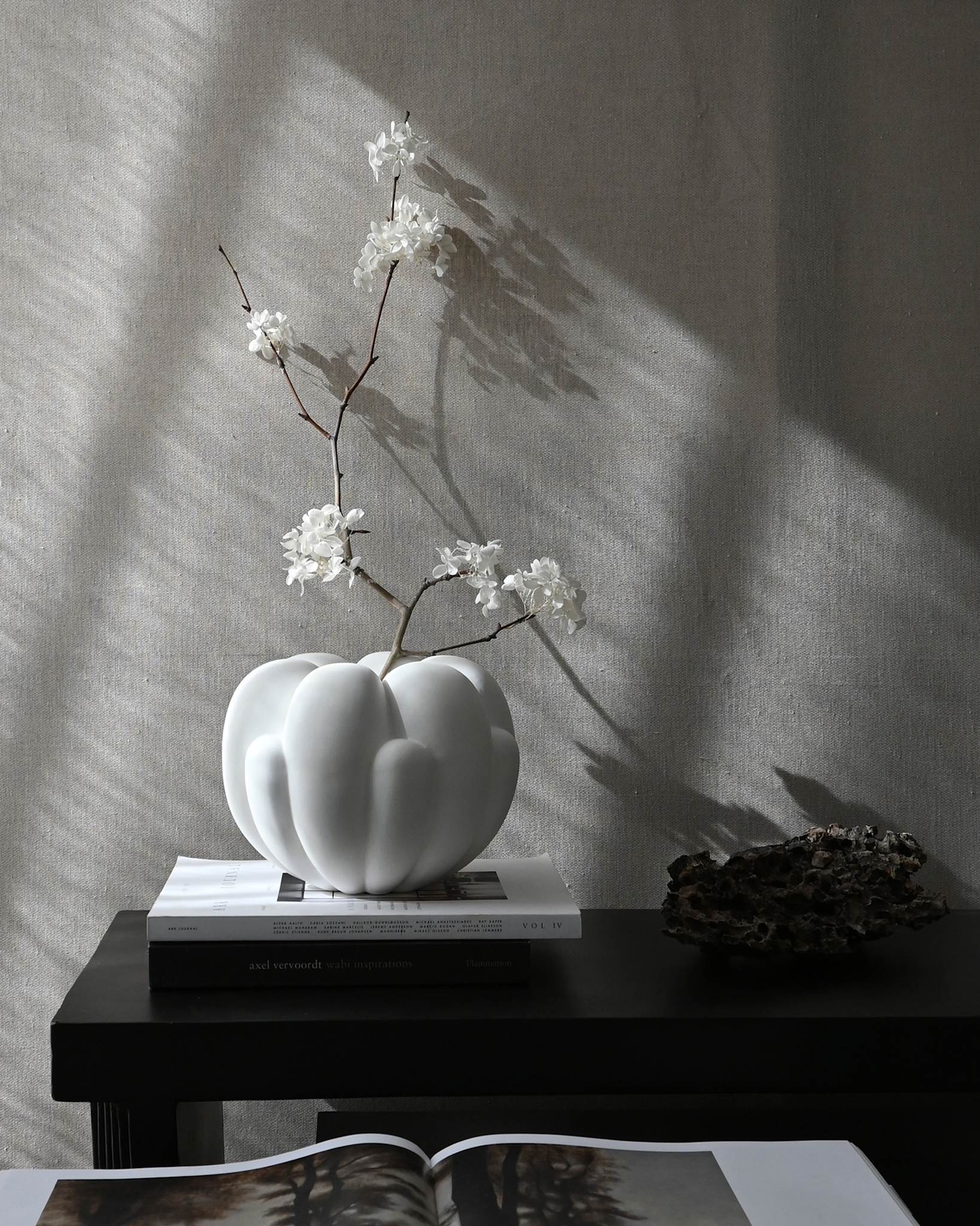 Bloom Vase Petit Bone White