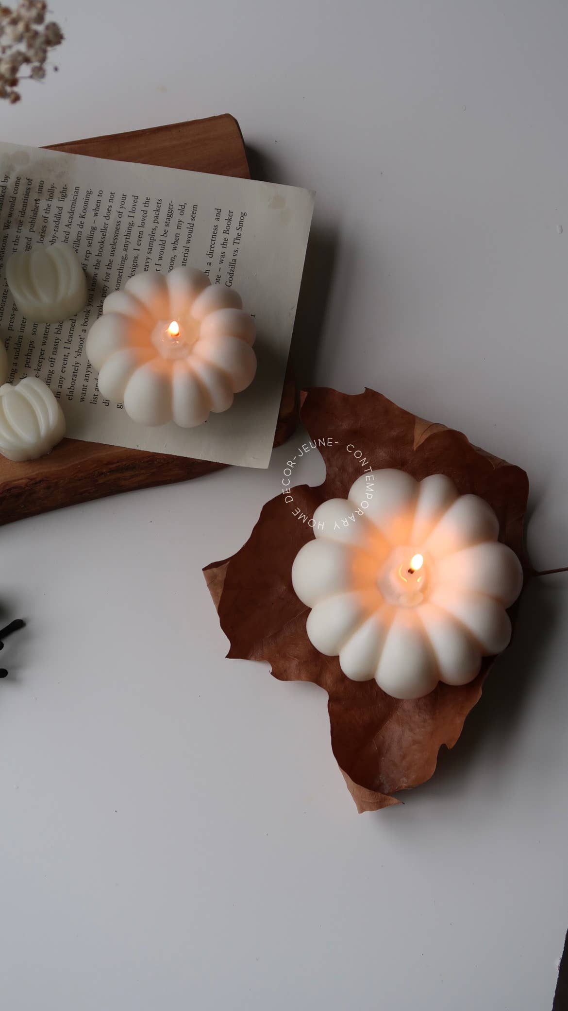 Autumn Spice Small Pumpkin Candle - Off White