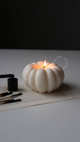 Autumn Spice Small Pumpkin Candle - Off White