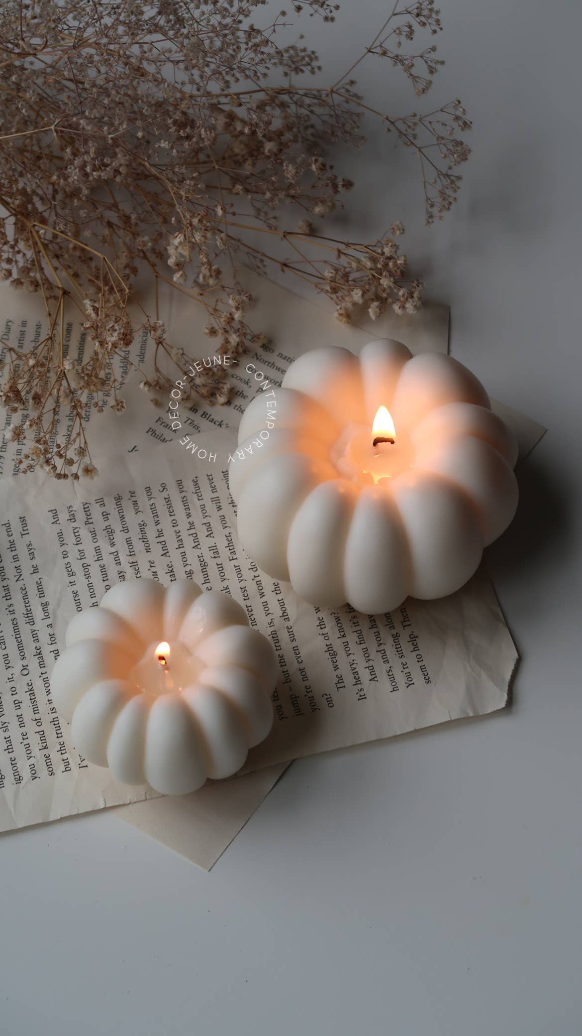 Autumn Spice Small Pumpkin Candle - Off White