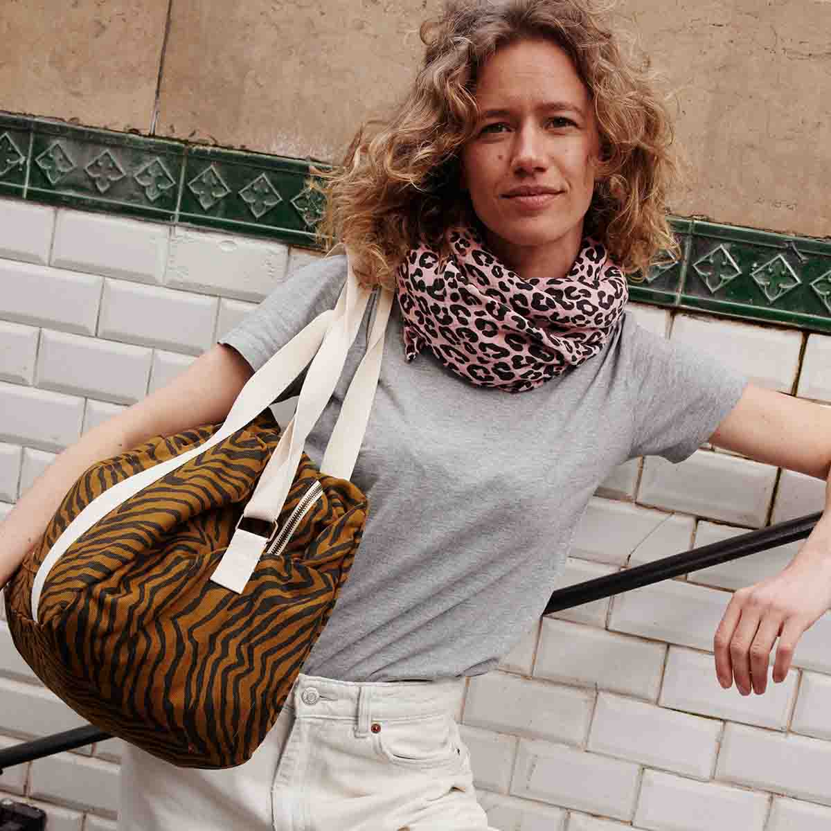 WEEKEND BAG - DIAPER BAG RAPHAEL GRAOU TAPENADE: TAPENADE / ZEBROU