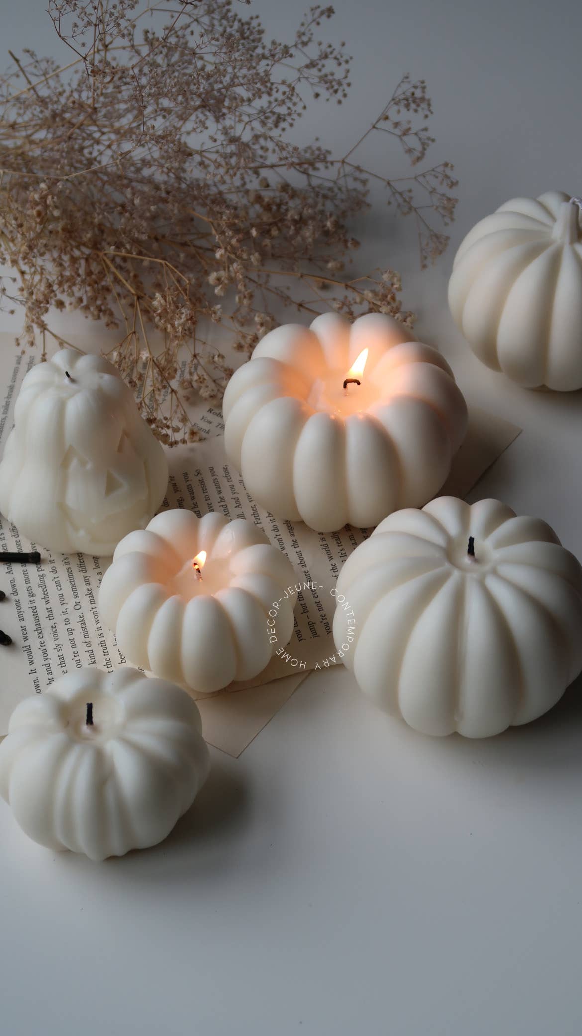 Autumn Spice Small Pumpkin Candle - Off White