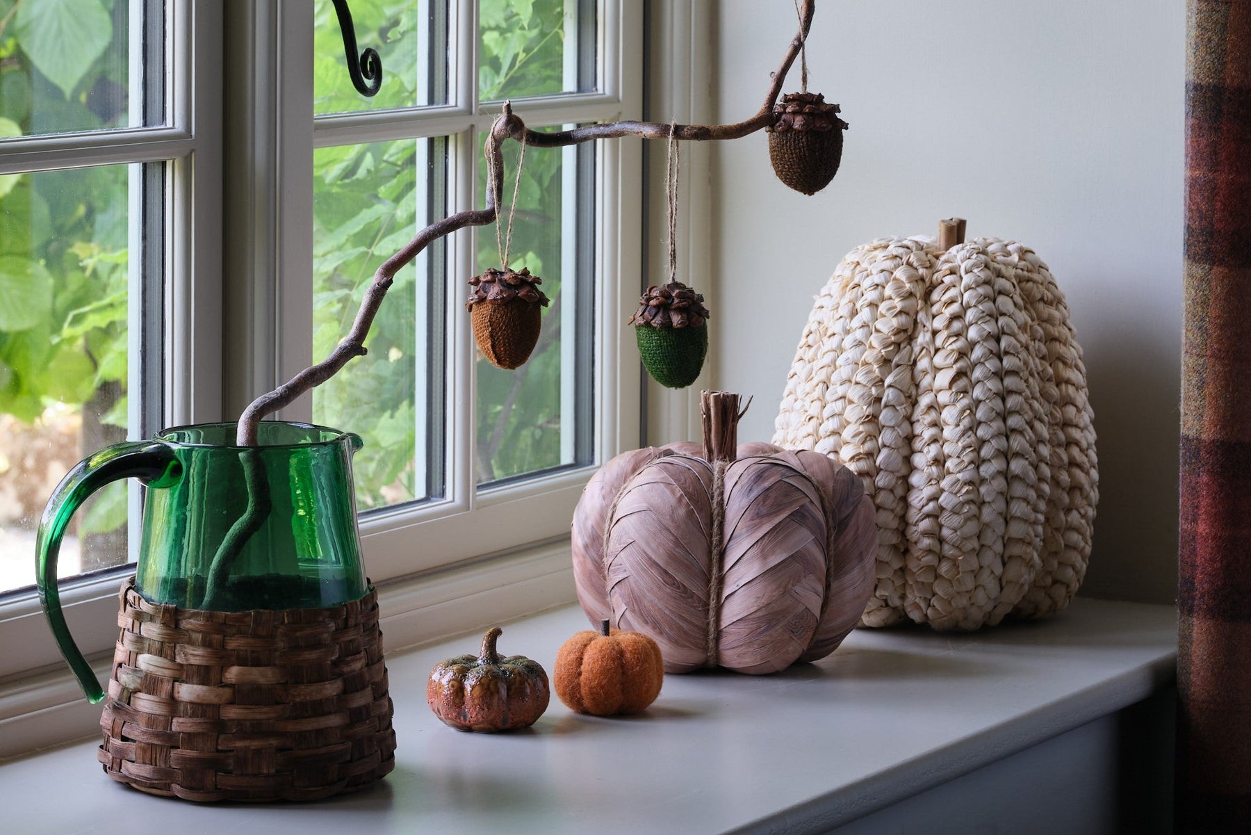 Brown Pumpkin with Rope Detailing