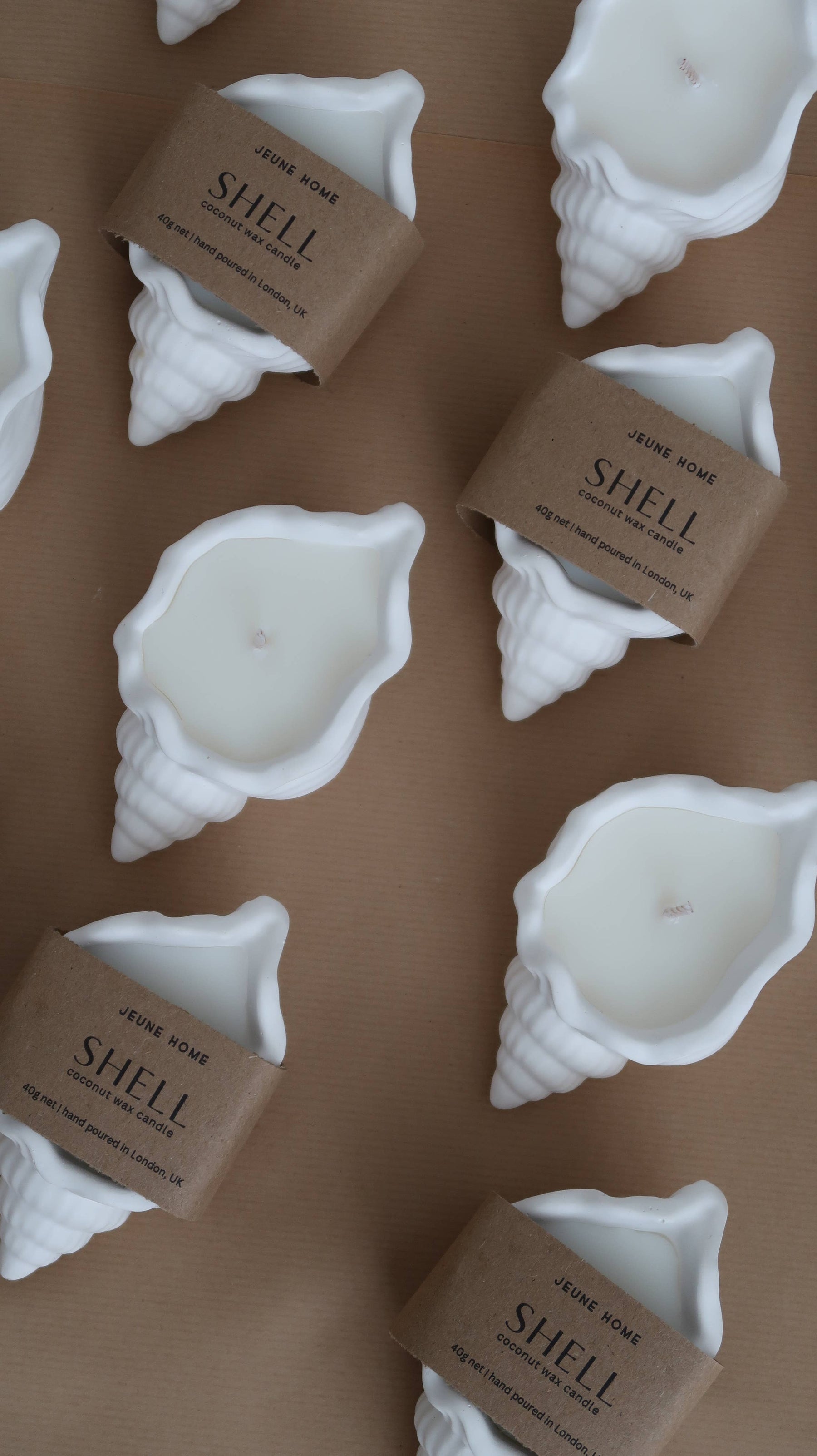 Shell candle pomegranate noir