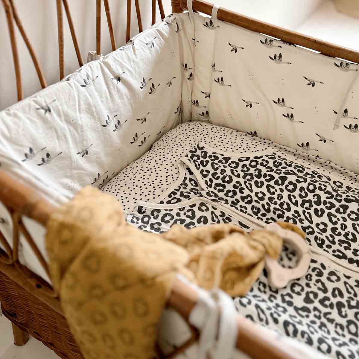 ADELE LIGHTWEIGHT BABY SLEEPING BAG - GRAOU: Natural / Graou