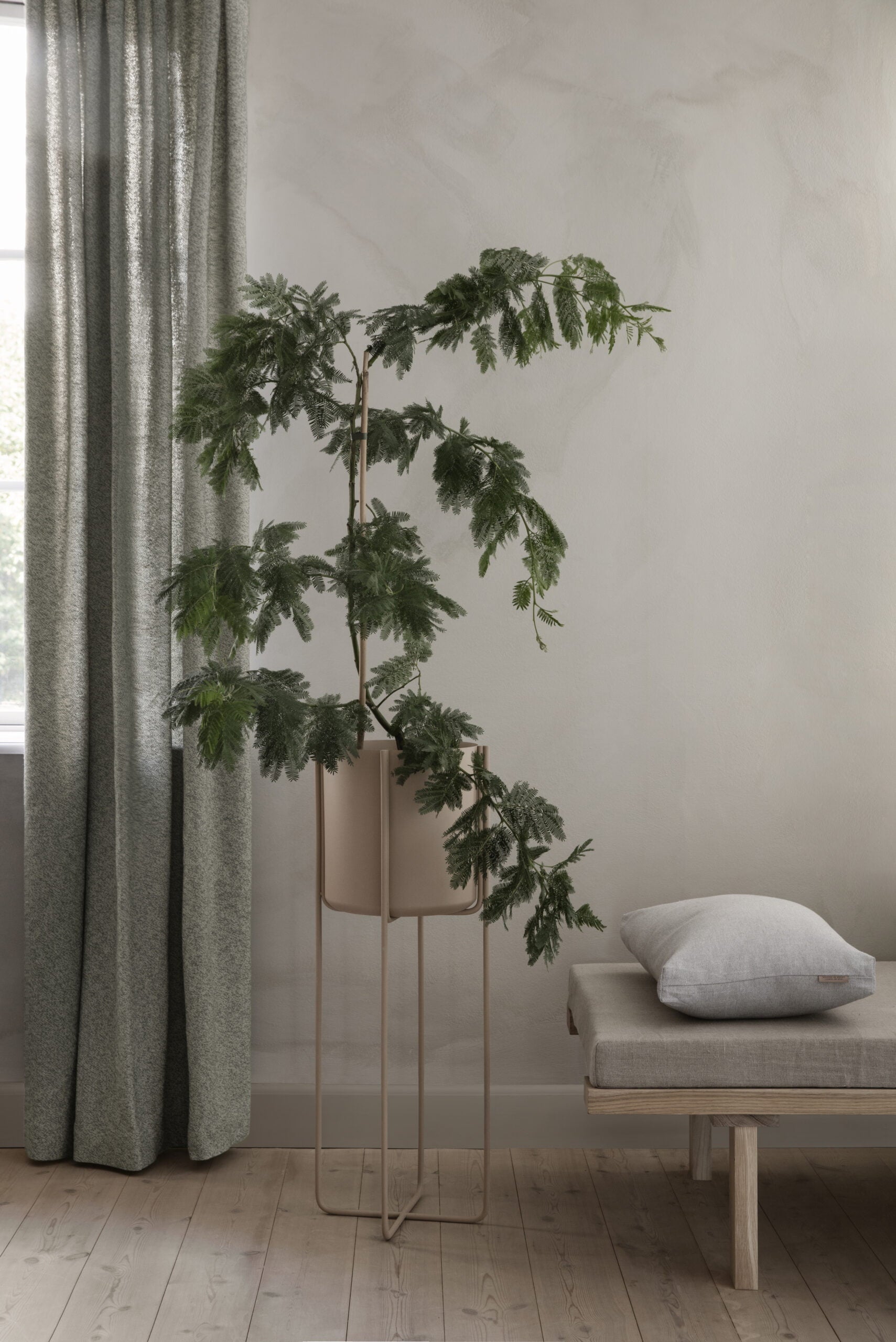 Blomus_Kena Plant Stand Group_66019_ Sand Beige_01112021