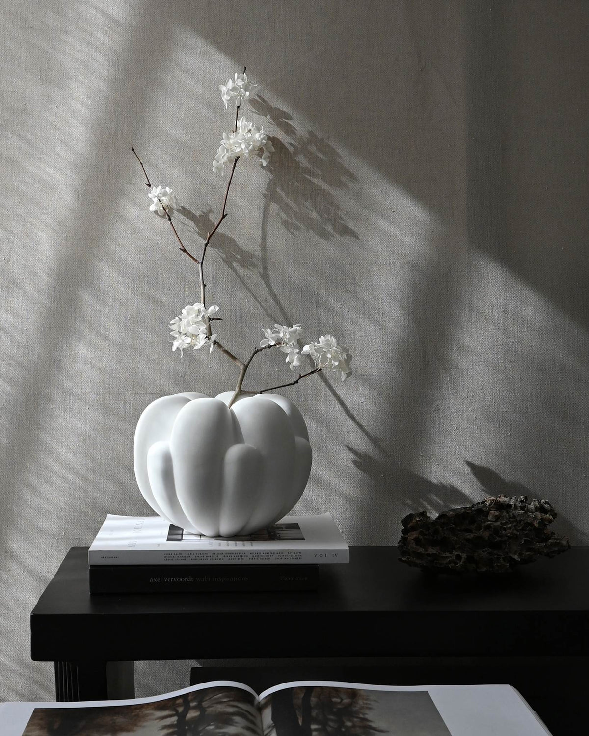 Bloom Vase Petit Bone White