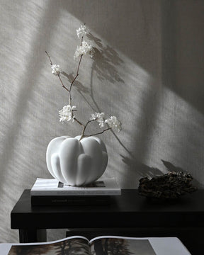 Bloom Vase Petit Bone White