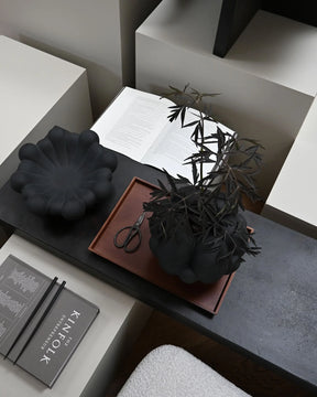 Bloom Vase Petit Black