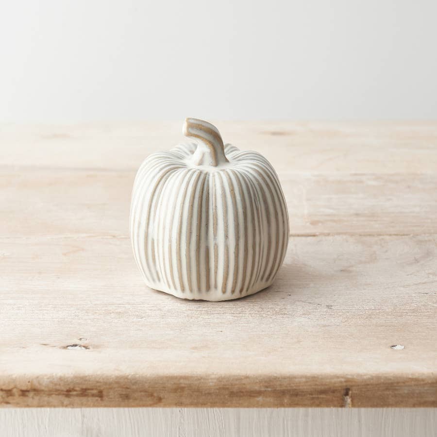 Cream Ceramic Pumpkin, 9.5cm