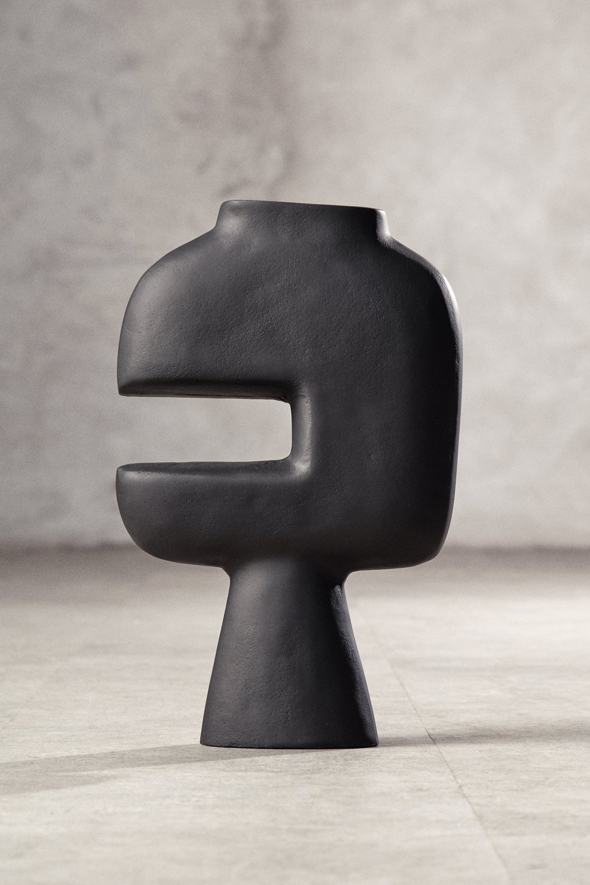 Hapax Abstract Large Black Vase