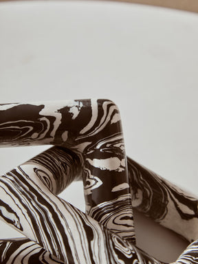 Helsa Black And White Marble Two Link Chain