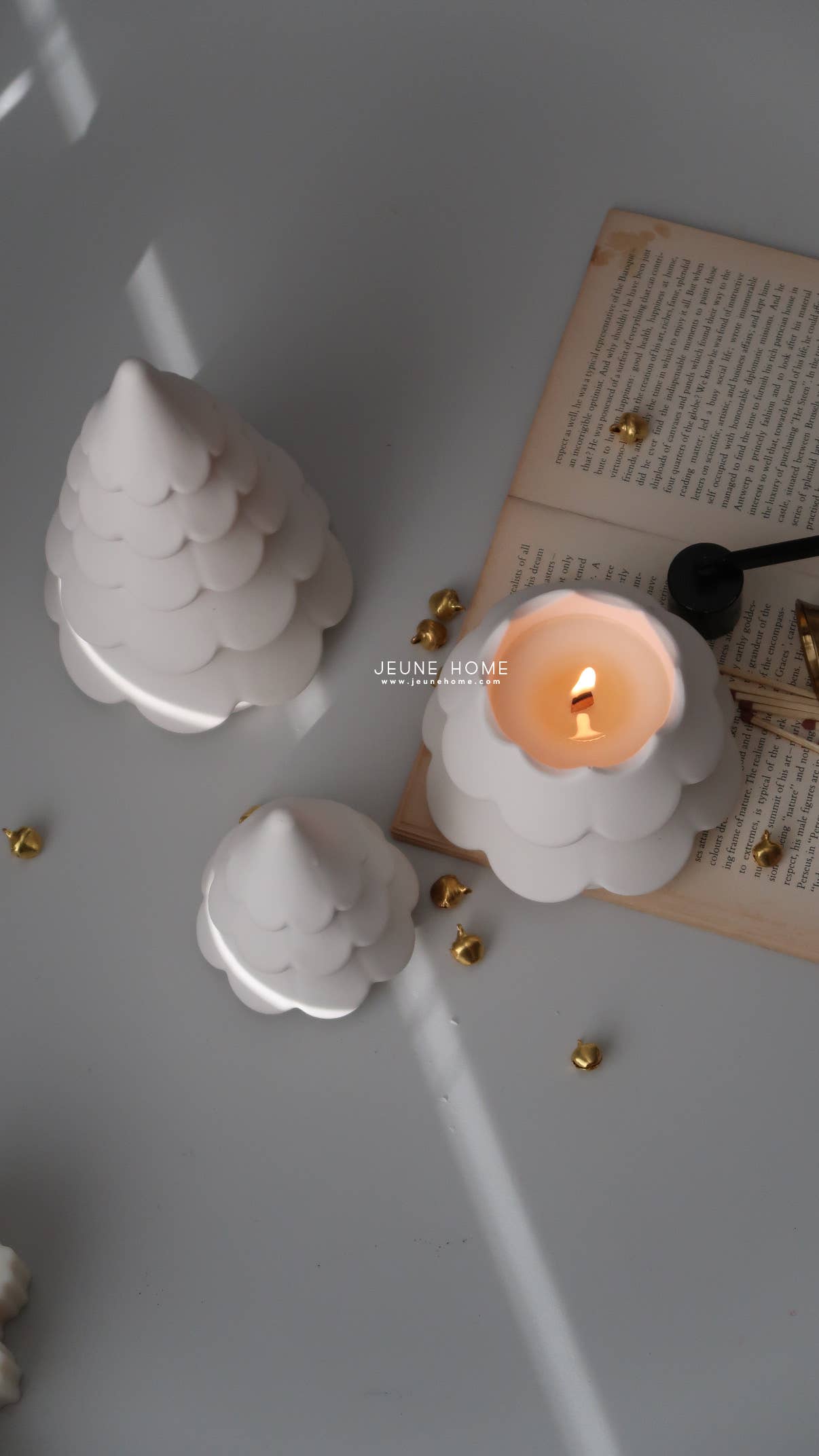 Christmas Tree Shaped Candle with Lid - Christmas Tree