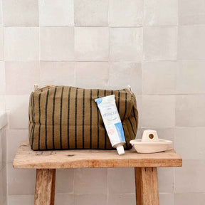 VIC TOILETRY BAG TENNIS OLIVE