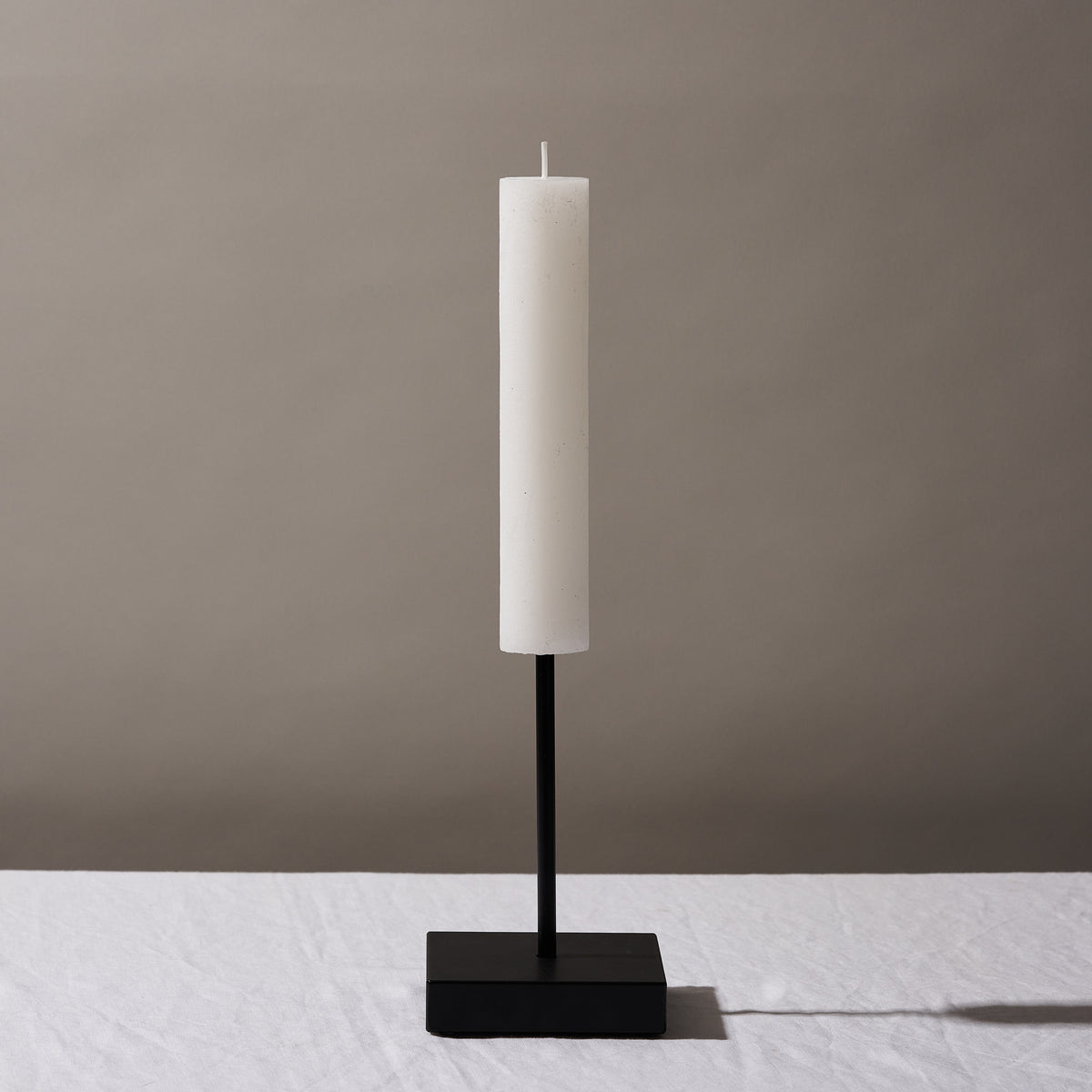 Tochi White Candle