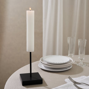 Tochi White Candle