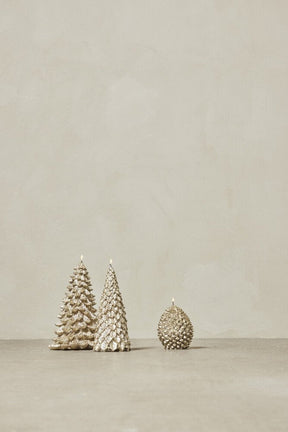 Trelia Pine Cone Candle Light Gold Small