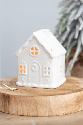 White Christmas Gingerbread House Tealight Candle Holder