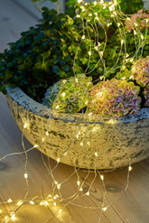 30842_30843_Maggie_Living 18