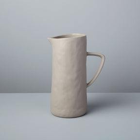 Be-Home_Stoneware-Pitcher-Sterling_64-48