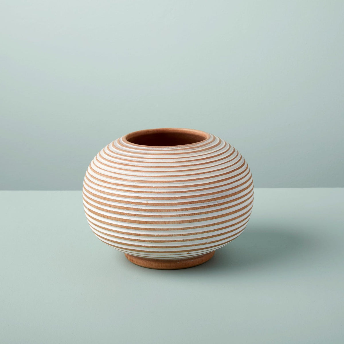 Be Home White Striped Kiln Mango Wood Round Vase