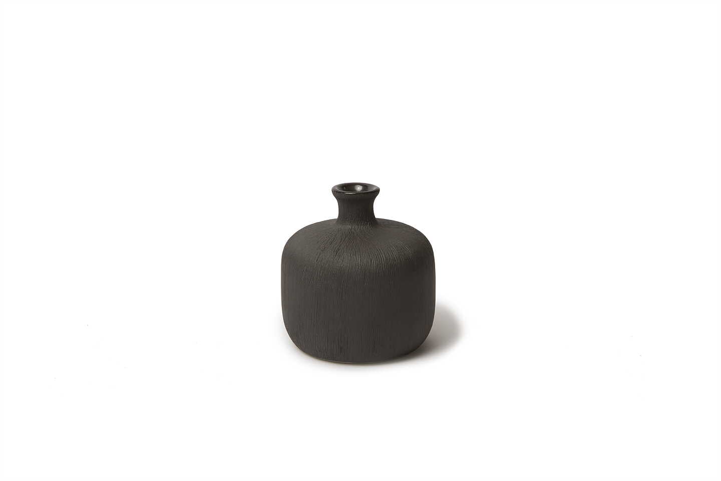 Lindform_Bottle Vase Small_DHLF-FN34_Black (Dark Brown)_05092022_1