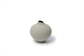 Lindform_Line Vase Medium_DHLF-LM02_Sand Grey_05092022_1