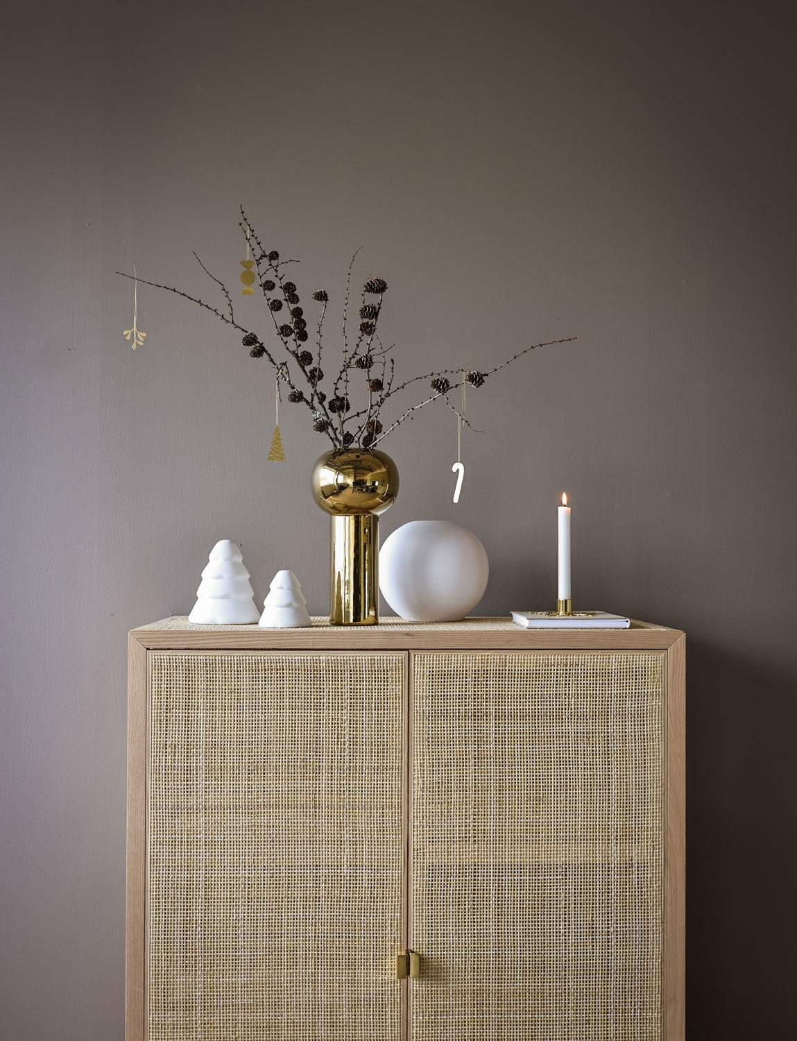 Cooee Design Snowy Christmas Tree